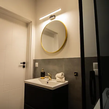 Apartment Ts